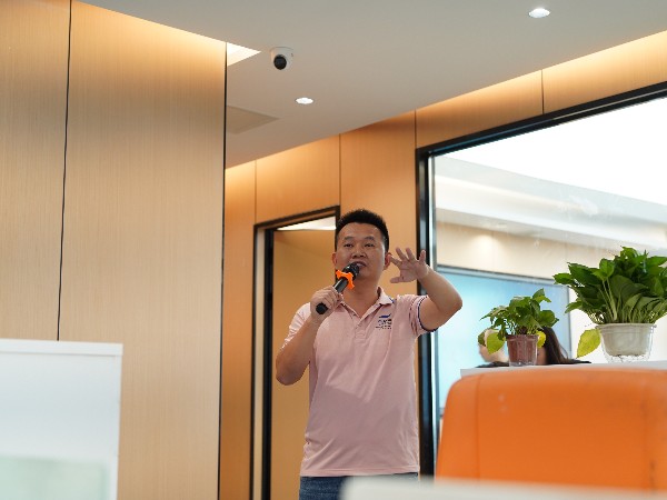安时达公司乔迁剪彩五