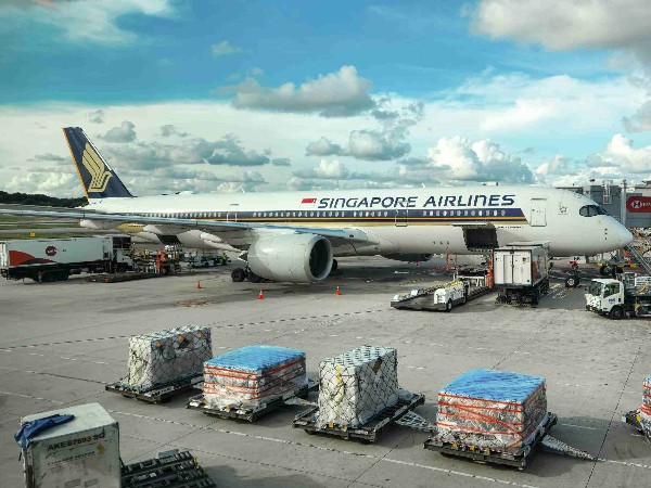 安时达沙特海外仓空运到门，轻工小商品发吉达海外仓怎么搭配专线？